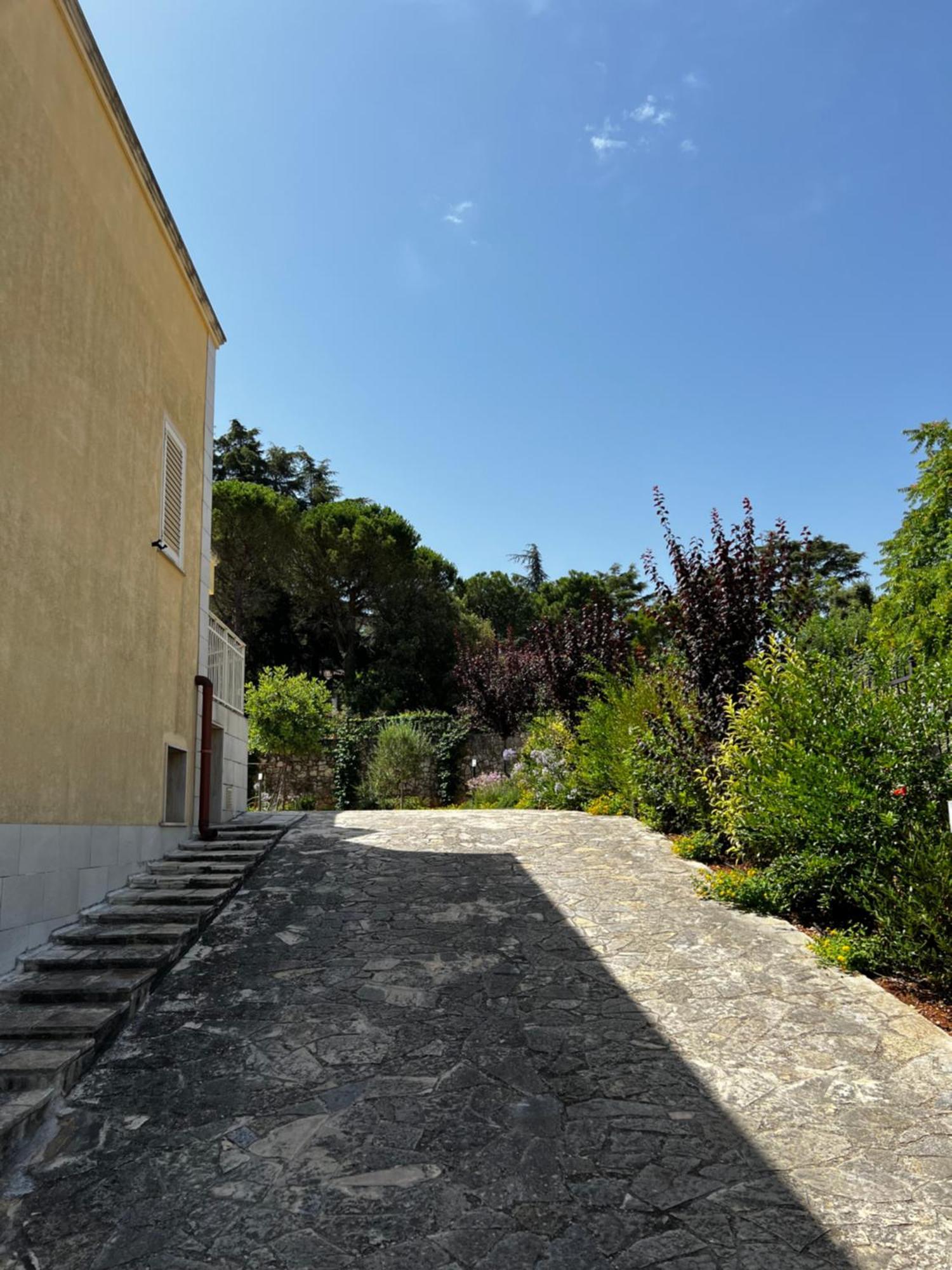 Dimora Di Bari Villa เซลวา ดิ ฟาซาโน ภายนอก รูปภาพ