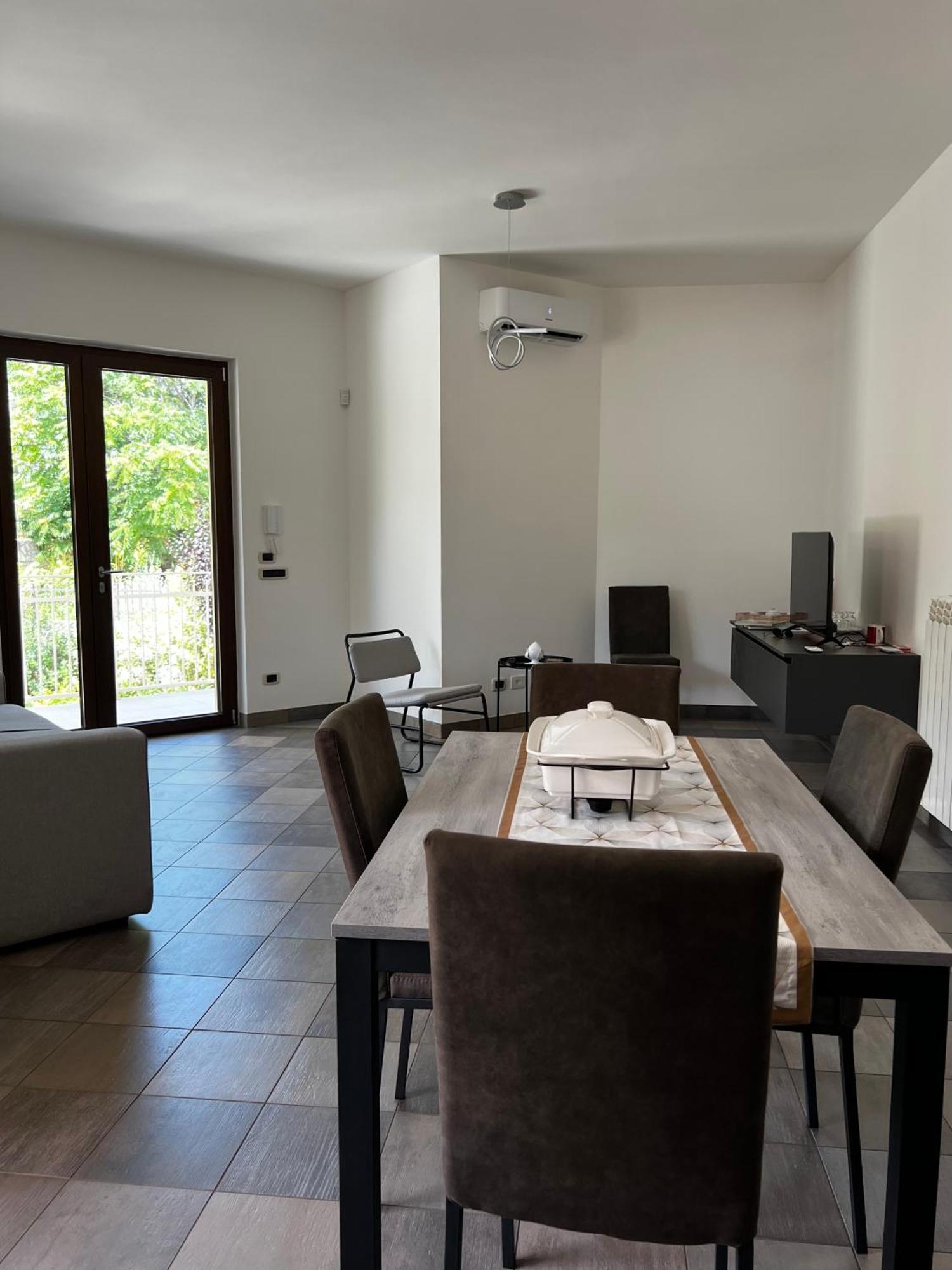 Dimora Di Bari Villa เซลวา ดิ ฟาซาโน ภายนอก รูปภาพ